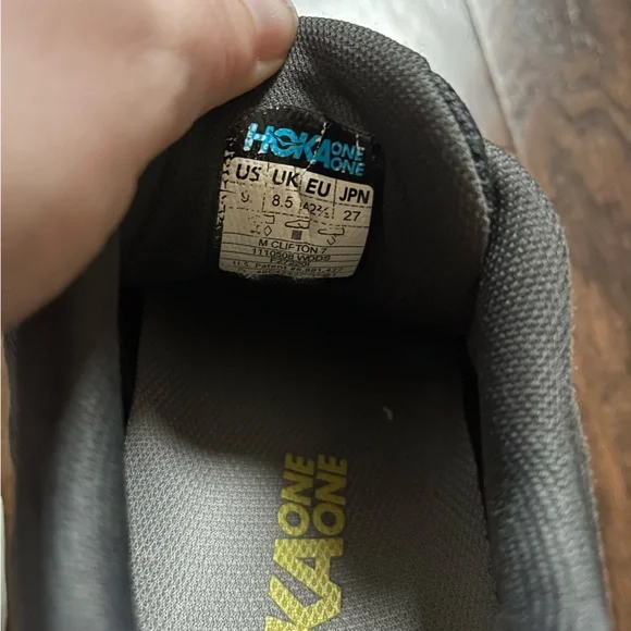 HOKA ONE ONE Clifton 7 Men Road Running Gray Mesh Sneakers Size 9 Men’s - Picture 12 of 12